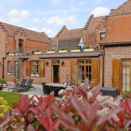 B&B テル フェステン イープル エクステリア 写真