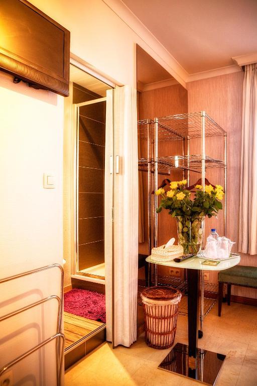 B&B テル フェステン イープル 部屋 写真